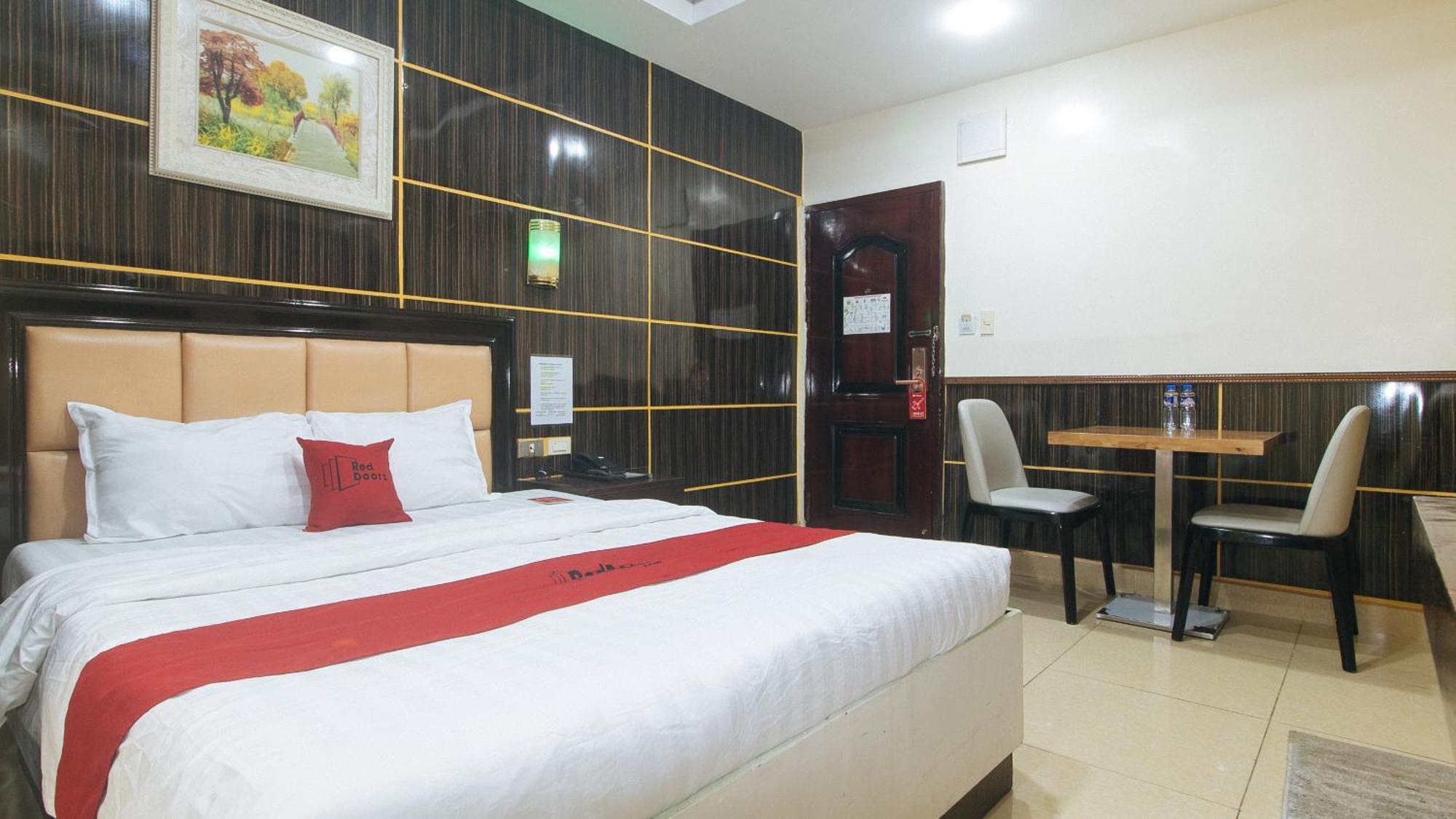 Reddoorz At Winter Hotel Araneta Кесон-Сіті Екстер'єр фото