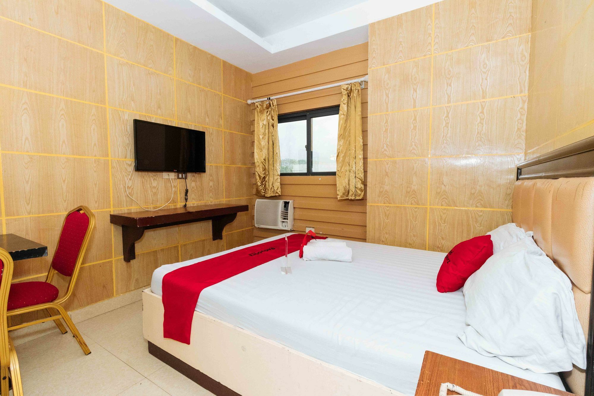 Reddoorz At Winter Hotel Araneta Кесон-Сіті Екстер'єр фото